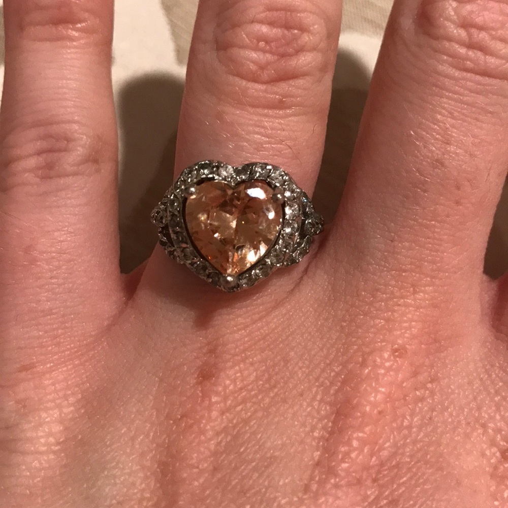 Heart ring